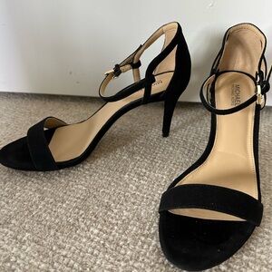 Michael Kors Black Suede Strap Heels. S 7.5